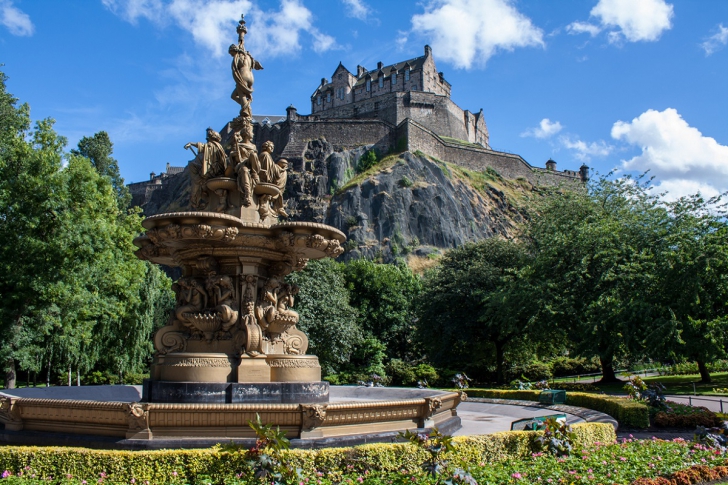 Самые красивые замки Шотландии (Топ 9)